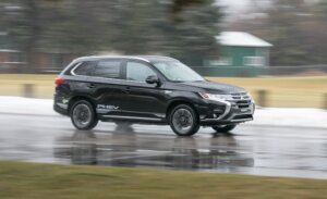 Image of Mitsubishi Outlander PHEV